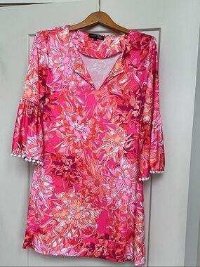 Julian Chang Pink Floral V-Neck Shift Dress